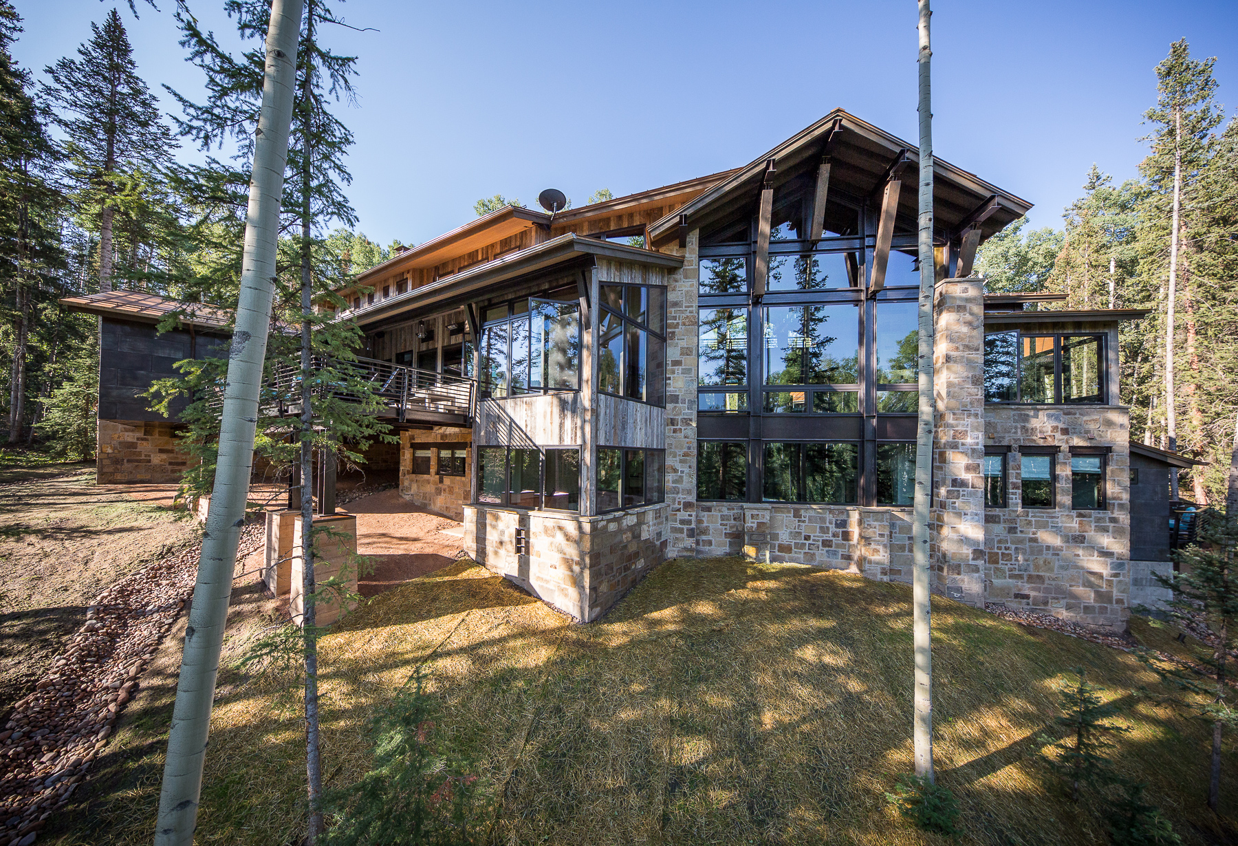 Telluride Mountain Modern Home - Centre Sky Architect